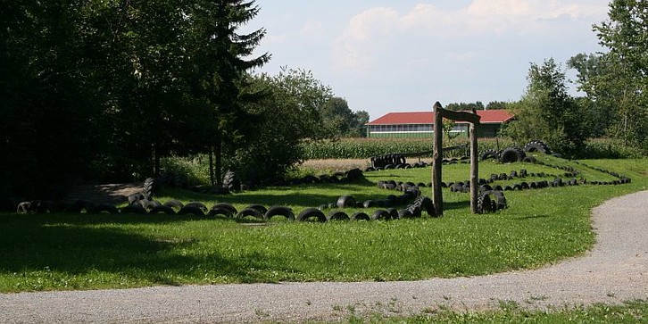 Crossbahn Spielplatz Römerweg