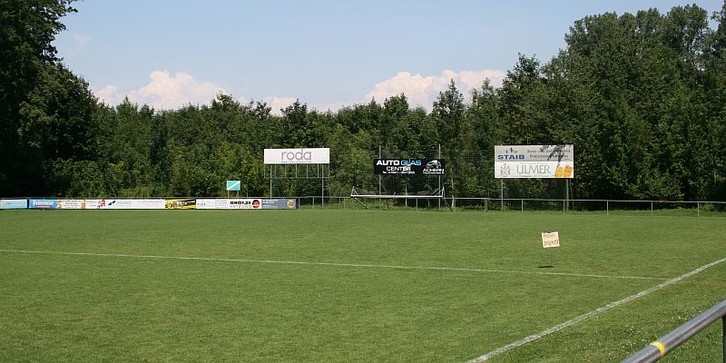 alt=Sportplatz Lichtenau